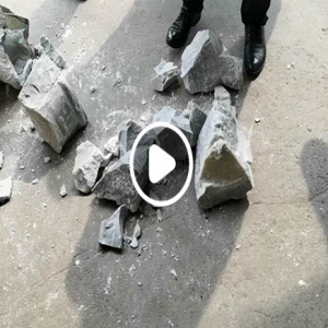 青石破碎機試機視頻_對輥破碎機視頻