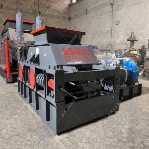 2PGC900X900雙齒輥破碎機發(fā)貨圖片_發(fā)往內(nèi)蒙古烏海_粉碎煤