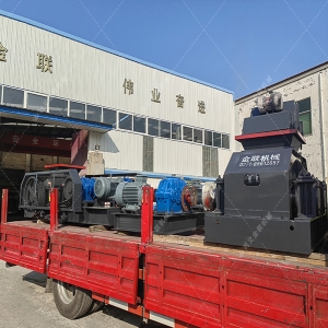 中小型直連式對輥破碎機(jī)兩臺發(fā)往河南