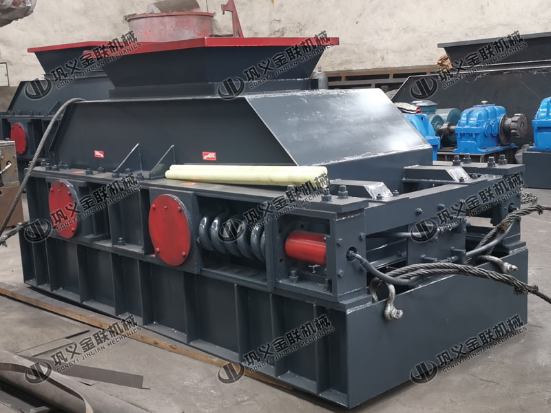 時產(chǎn)100噸花崗巖制砂機多少錢一臺,可以選擇的型號多嗎? 時產(chǎn)100噸花崗巖制砂機多少錢一臺,可以選擇的型號多嗎?