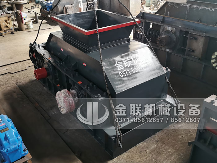 河卵石制沙機都有哪些型號,出料粒度是多少? 河卵石制沙機都有哪些型號,出料粒度是多少?