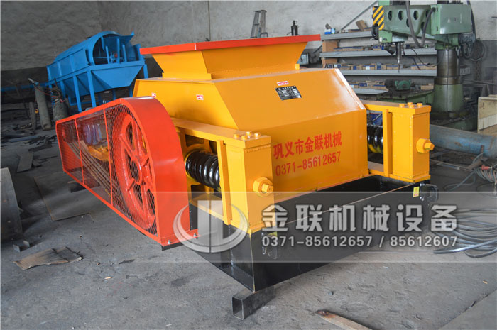 硫磺粉碎機(jī)由哪些結(jié)構(gòu)組成，都用于哪些行業(yè)？