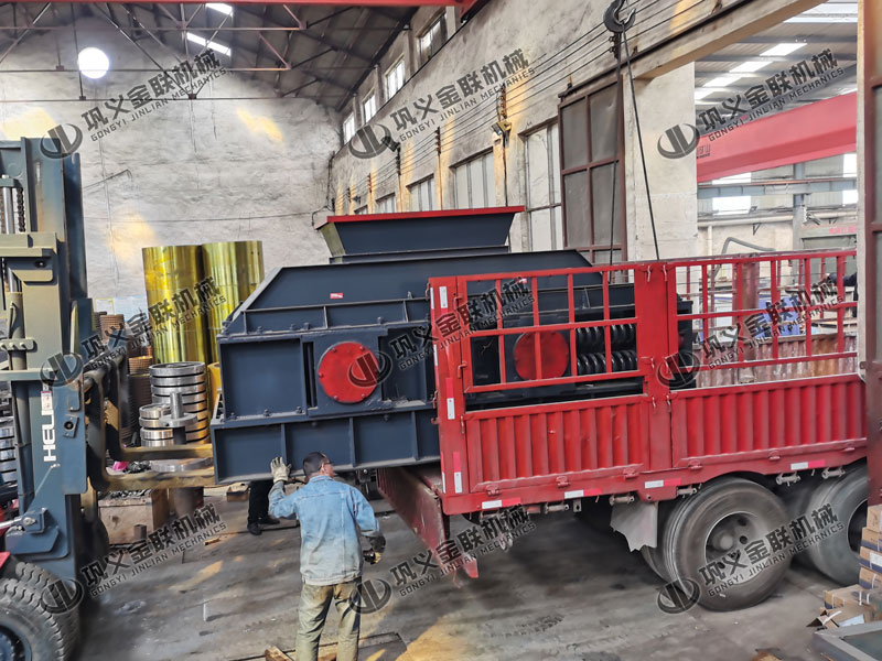 購買兩輥破碎機(jī)哪個(gè)廠家好，質(zhì)量怎樣？