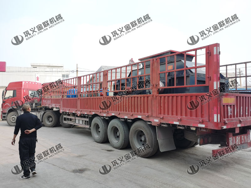 購買兩輥破碎機(jī)哪個(gè)廠家好，質(zhì)量怎樣？