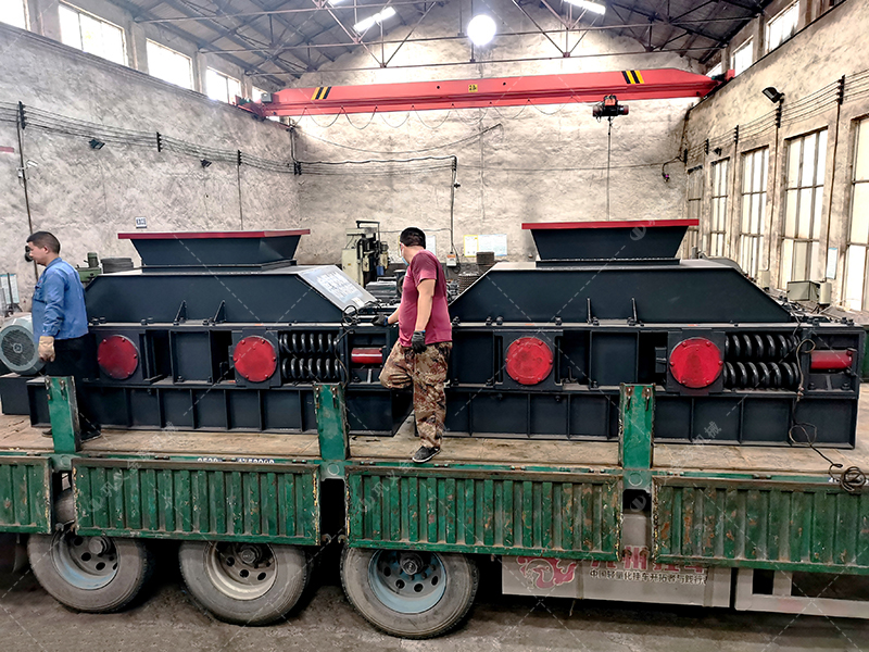 煤矸石對(duì)輥破碎機(jī)的出料粒度能達(dá)到多少?產(chǎn)量多大? 煤矸石對(duì)輥破碎機(jī)的出料粒度能達(dá)到多少?產(chǎn)量多大?