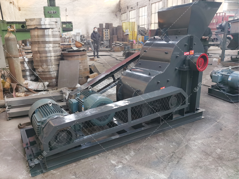 小型雙級(jí)破碎機(jī)發(fā)貨圖片_發(fā)往安徽黃山_粉碎污泥