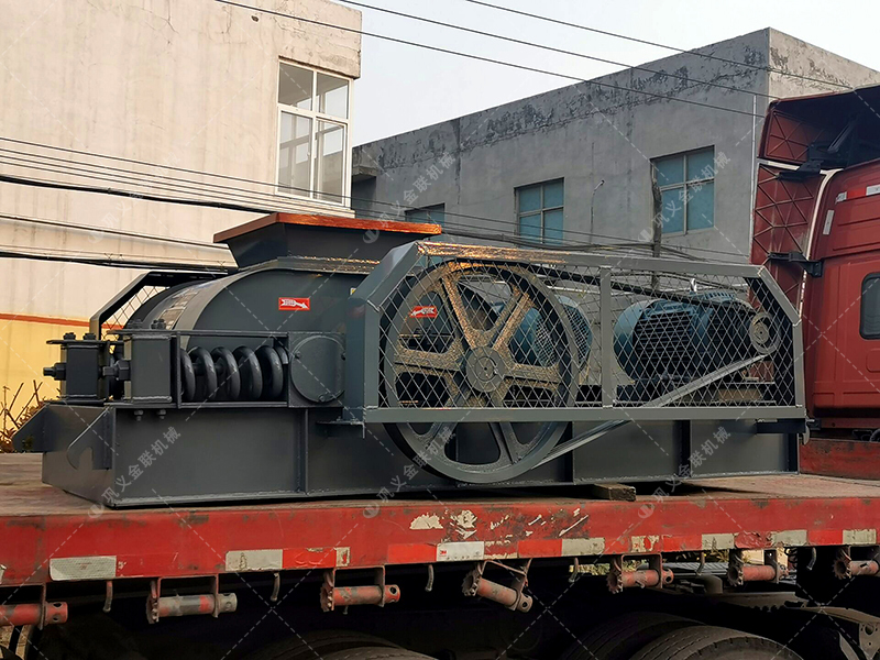 煤矸石雙齒輥破碎機產能多少？多少錢？