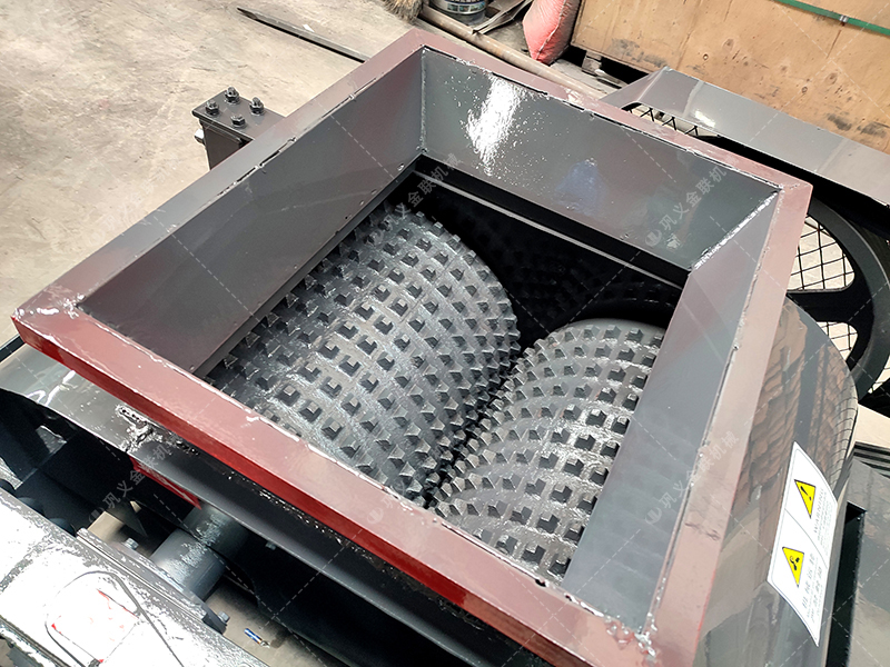 大產量需求下，雙齒輥破碎機憑什么保證出料均勻度？