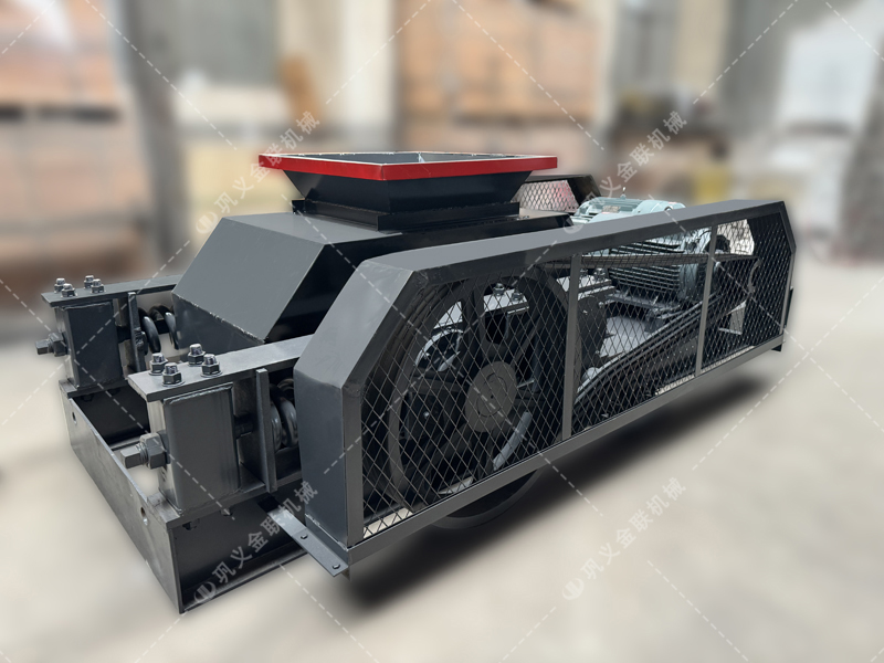 不挑食的 “實力派”：雙齒輥破碎機如何輕松應對礦石開采中的多樣物料？?