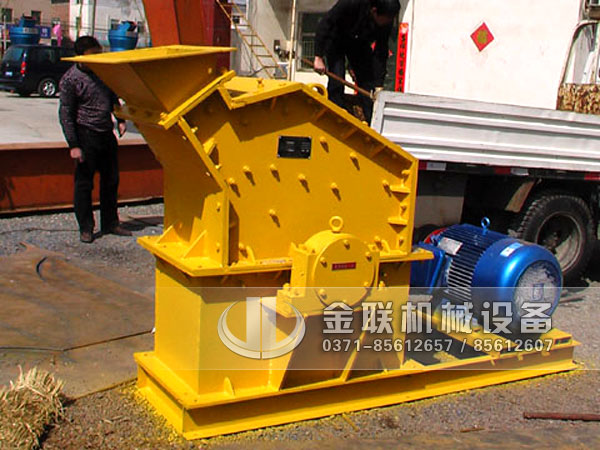 高效細(xì)碎機(jī)在安裝時(shí)有什么是需要注意的